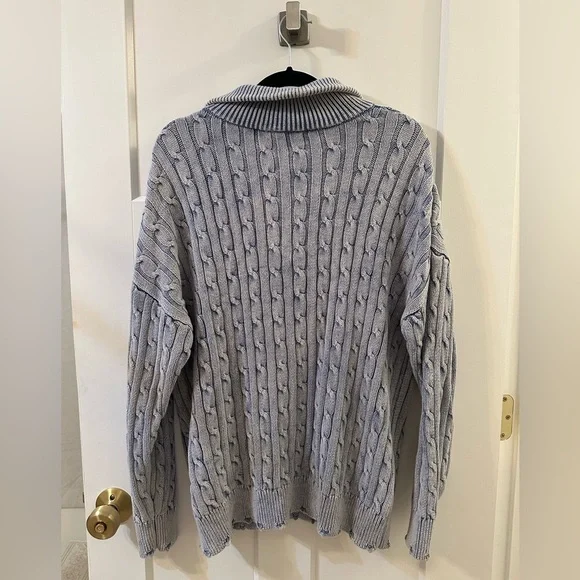 Blue cable knit 1/4 zip sweater with collar - like new only worn once - Picture 4 of 4